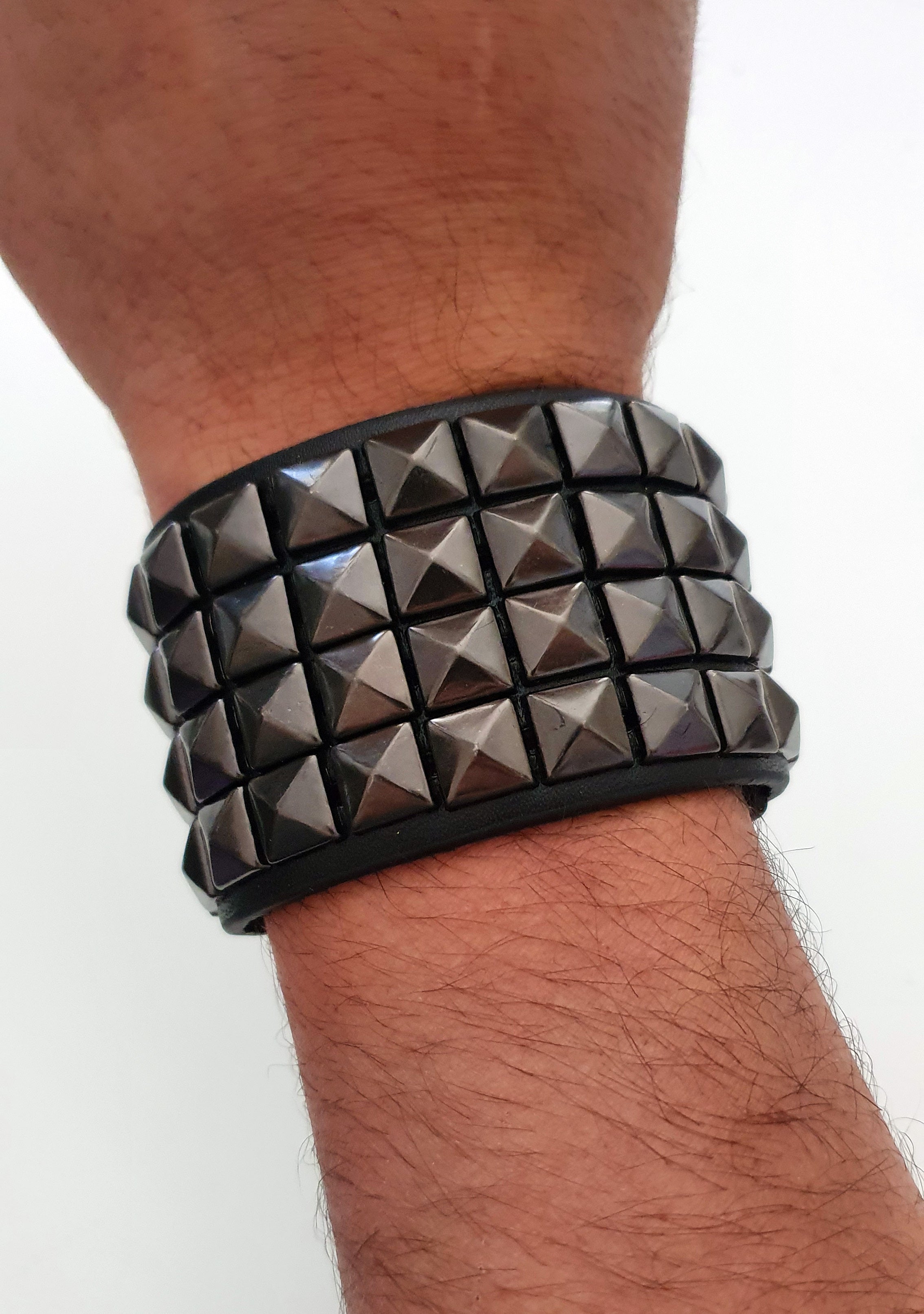 4 Rivet Strips Leather Bracelet