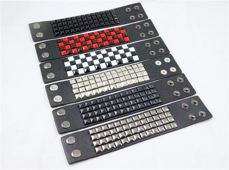 4 Rivet Strips Leather Bracelet