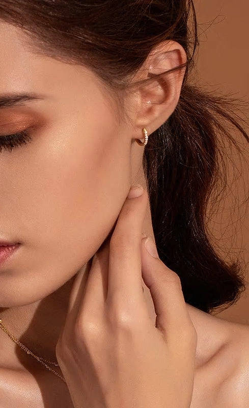 Sterling Silver Simple Round Cubic Zirconia Huggie Hypoallergenic Earrings