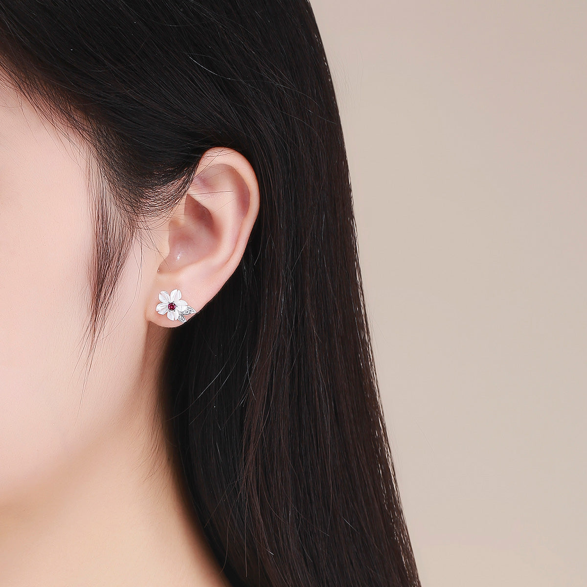 Sterling Silver White Vinca Flower Stud Hypoallergenic Earrings