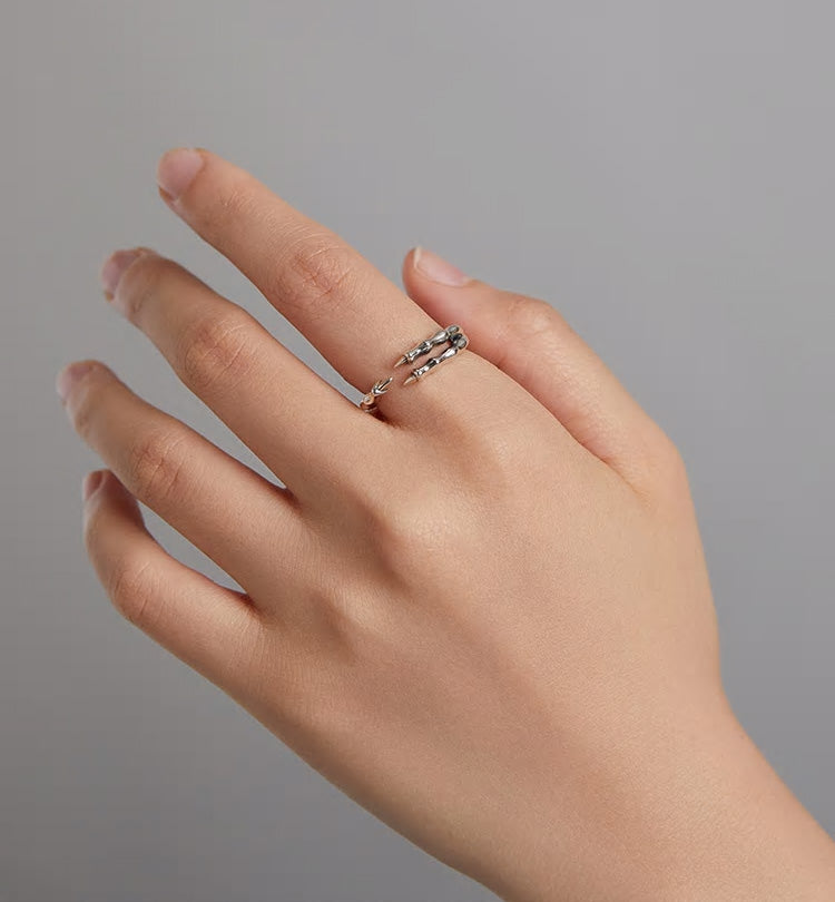 Sterling Silver Claws Adjustable Hypoallergenic Ring