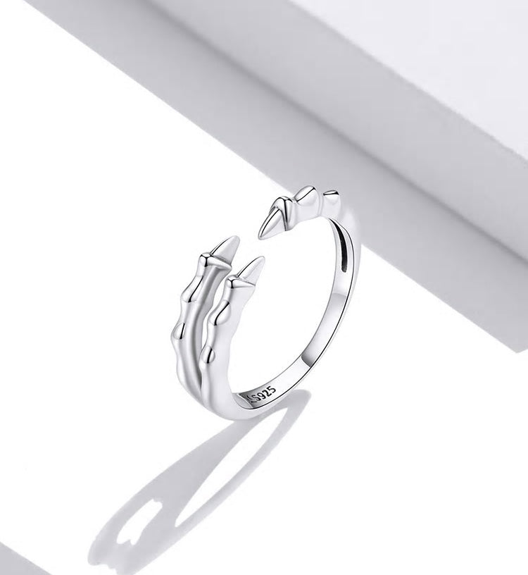 Sterling Silver Claws Adjustable Hypoallergenic Ring