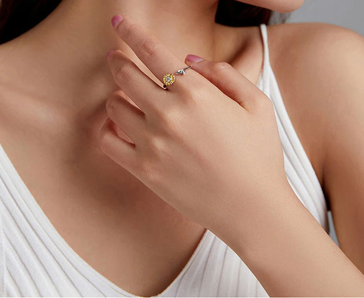 Sterling Silver Cubic Zirconia Sunflower Adjustable Hypoallergenic Ring