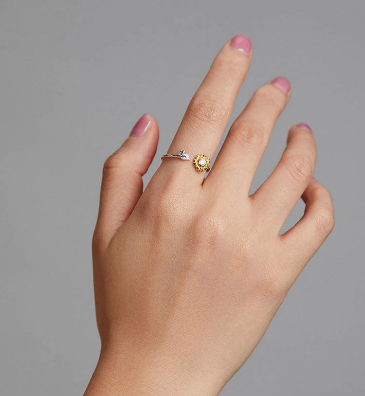Sterling Silver Cubic Zirconia Sunflower Adjustable Hypoallergenic Ring