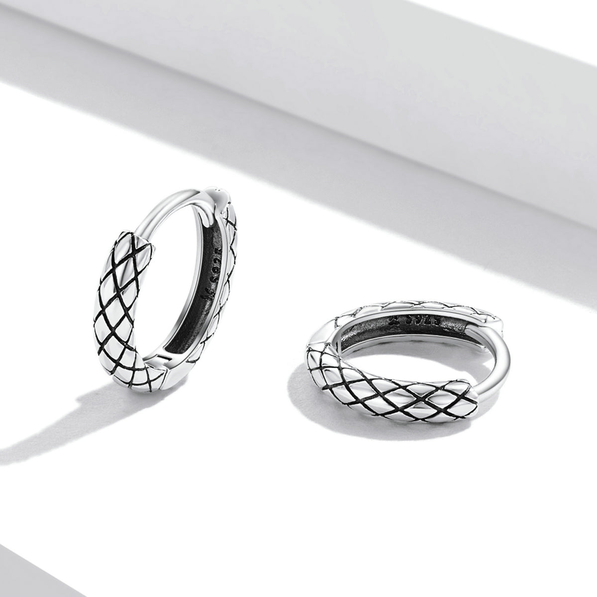 Sterling Silver Snake Skin Huggie Hypoallergenic Earrings