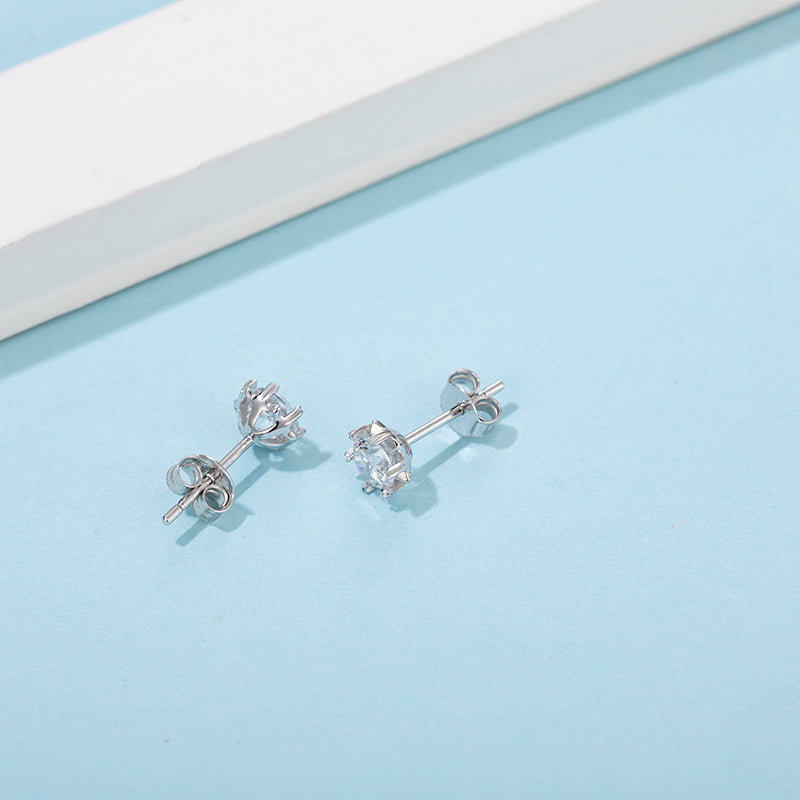 Sterling Silver Snowflake 0.5ct Moissanite Stud Hypoallergenic Earrings
