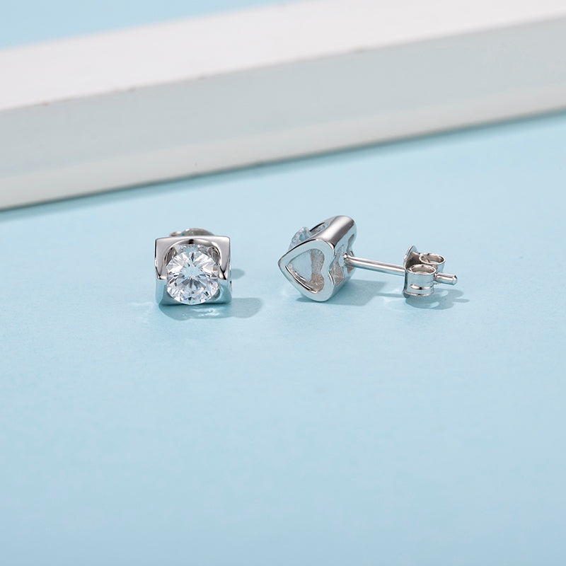 Sterling Silver ECMO5 Round 0.5ct Moissanite Stud Hypoallergenic Earrings