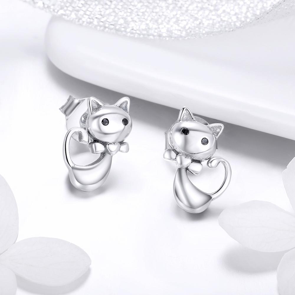 Sterling Silver Sticky Cat Stud Hypoallergenic Earrings