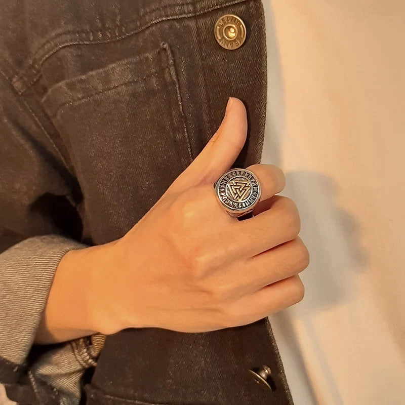 Stainless Steel Valknut Round Ring
