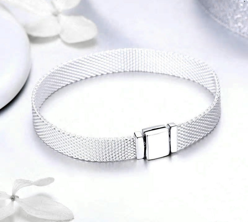 Sterling Silver Metropolitan Style Hypoallergenic Bracelet