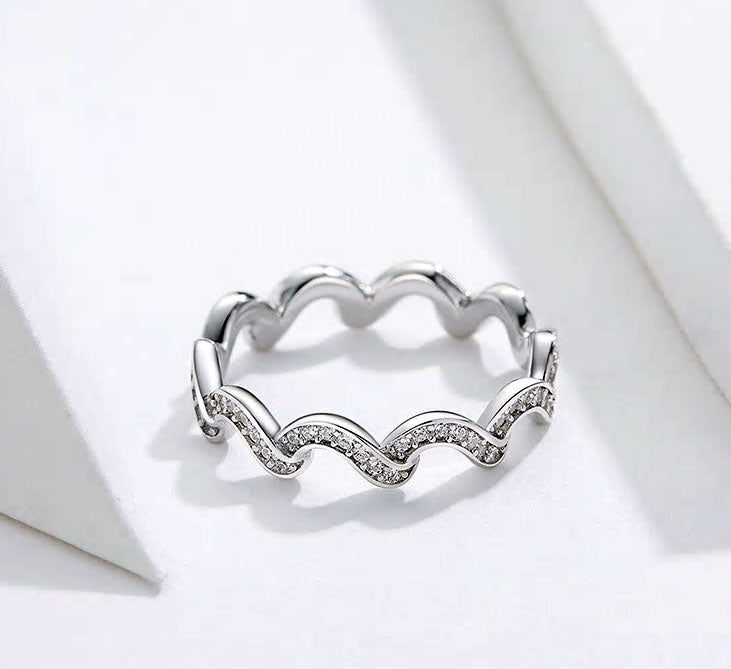 Sterling Silver Minimalist Waves Hypoallergenic Ring