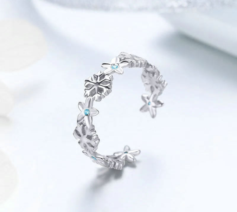Sterling Silver Winter Snowflake Adjustable Hypoallergenic Ring