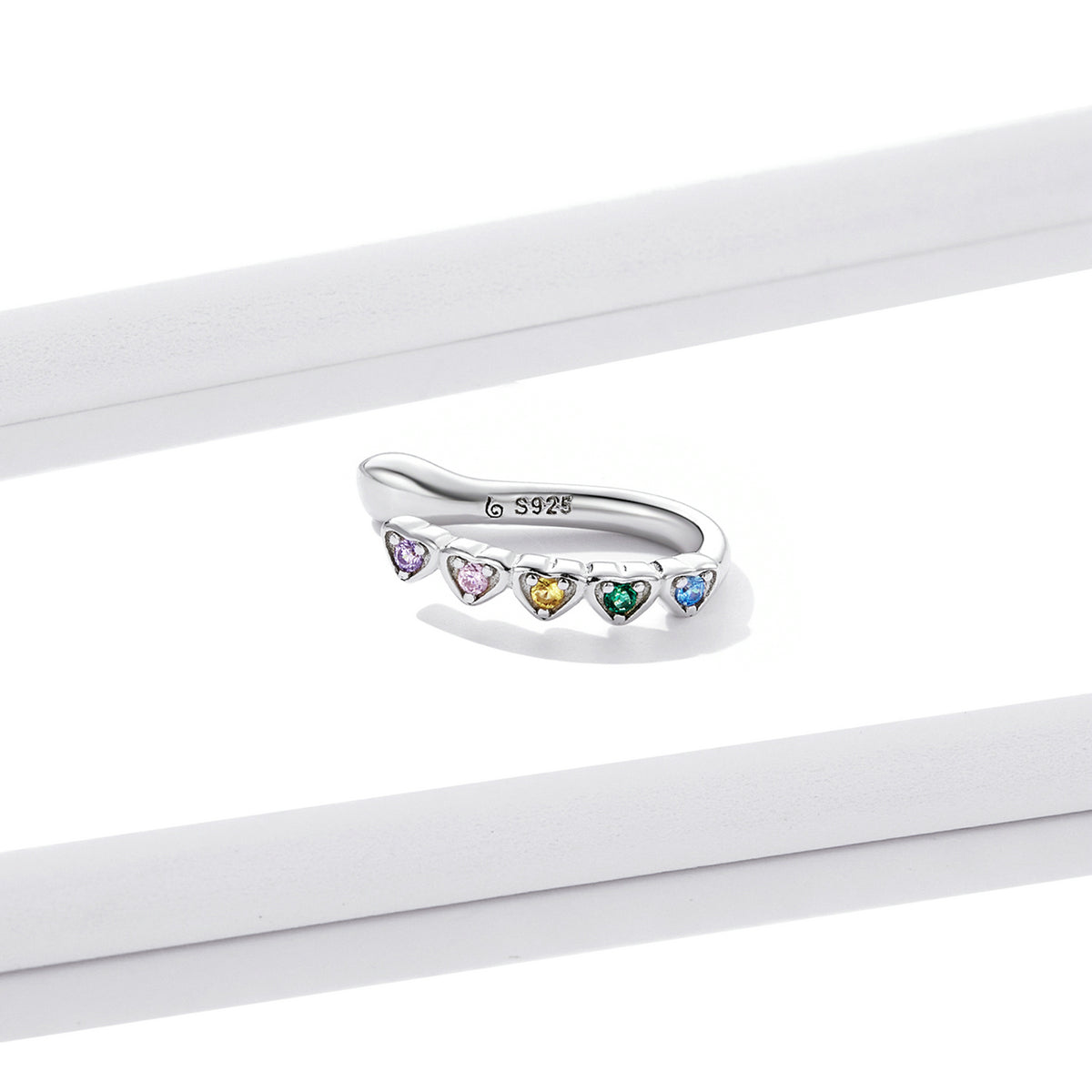 Hypoallergenic ear cuff Clearance