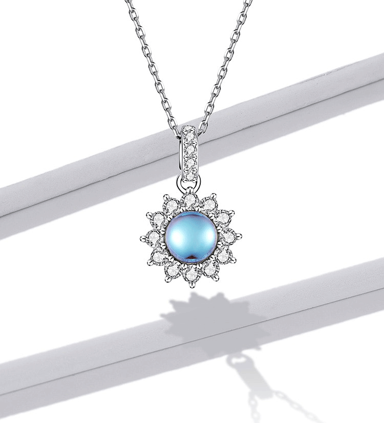 Sterling Silver Dazzling Sun Hypoallergenic Necklace