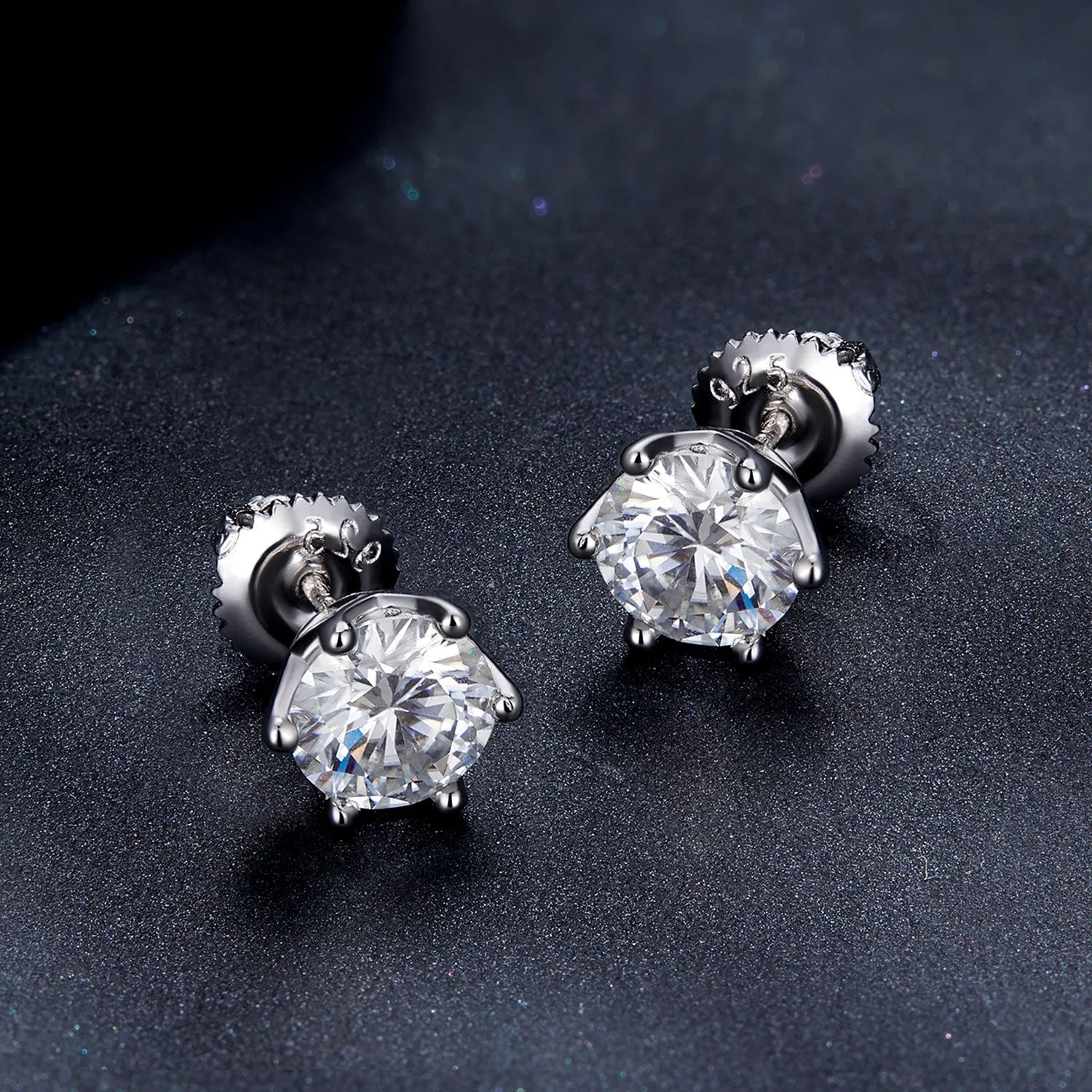 Sterling Silver Exquisite Round 0.5ct-1.0ct Moissanite Screw Stud Hypoallergenic Earrings