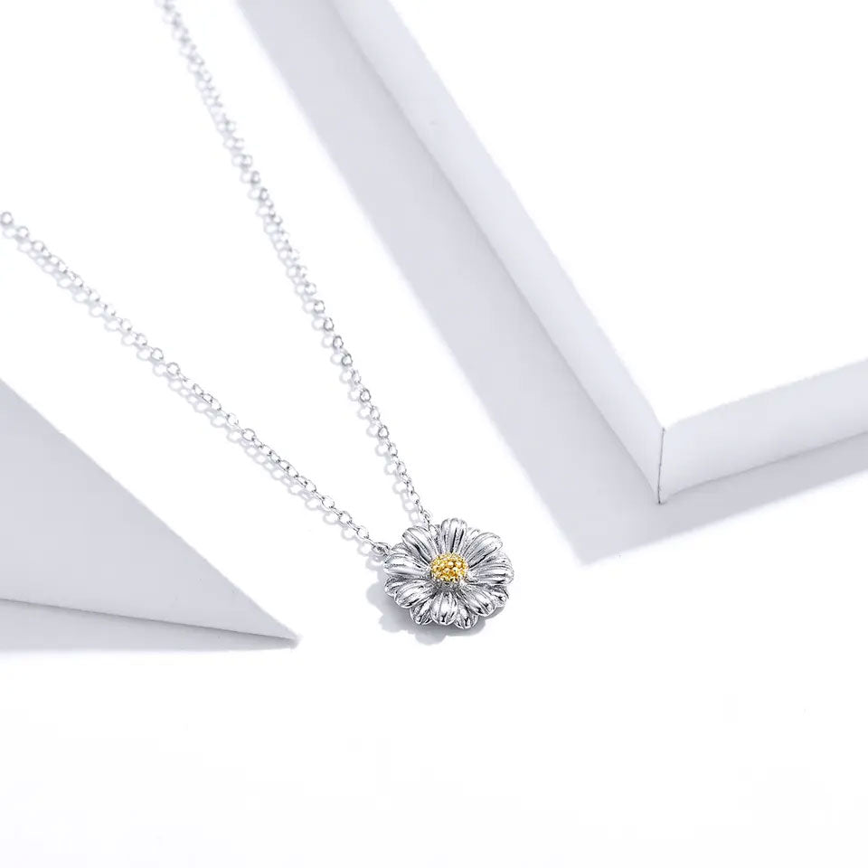 Sterling Silver Daisy Flower Hypoallergenic Necklace